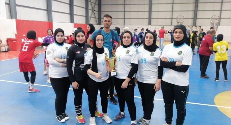 "الشقيقات الست" في ديالى.. فريق فريد من نوعه يحقق نتائج مذهلة للكرة الطائرة