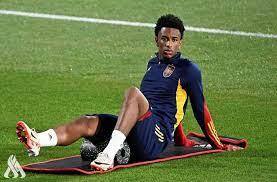 برشلونة يتنفس الصعداء بعد إصابة لاعبه