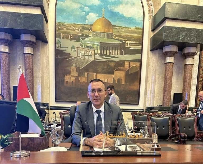 سفير دولة فلسطين لدى جمهورية العراق "أحمد الرويضي" يُثمن موقف العراق الثابت تجاه القضية الفلسطينية في قمة السلام بالقاهرة  .