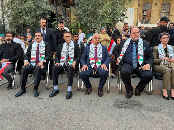 نقابة الفنانين العراقيين تنظم وقفة احتجاجية وتضامنية مع الشعب الفلسTيني