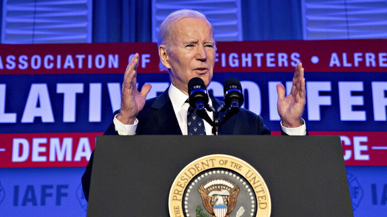 الخلافات تشتد داخل فريق حملة بايدن بسبب الصراع الفلسطيني الإسرائيلي