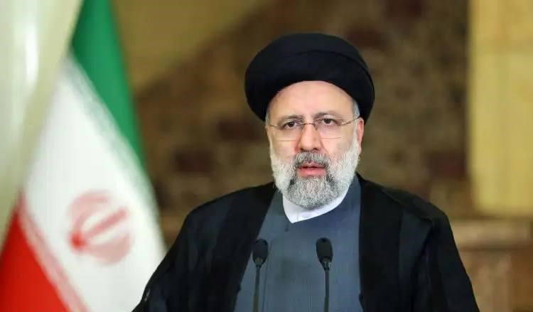 الرئيس الإيراني من الرياض: ما يرتكبه الاحتلال في غزة يعد من أسوأ الجرائم التي يشهدها التأريخ