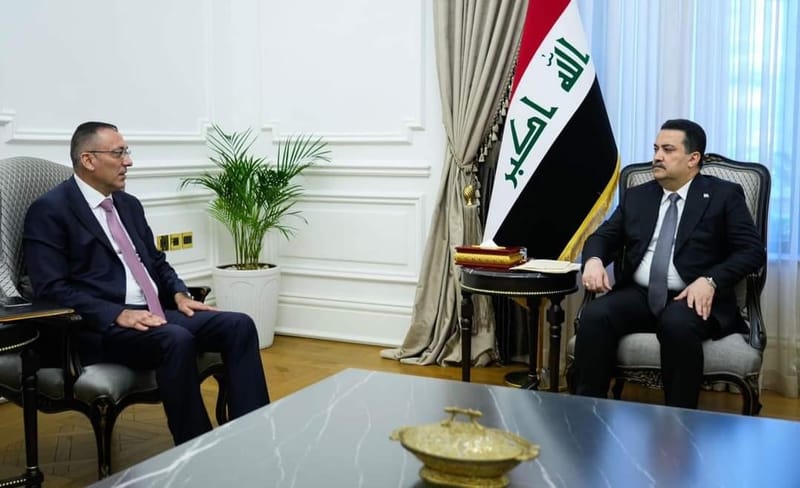 رئيس مجلس الوزراء العراقي محمد شياع السوداني يستقبل  السفير الفلسطيني في العراق احمد الرويضي