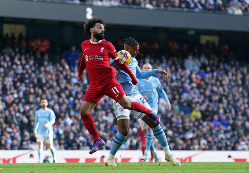 خطوة تفصل محمد صلاح عن إنجاز تاريخي