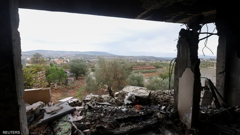 حزب الله وإسرائيل يستأنفان الهجمات العابرة للحدود