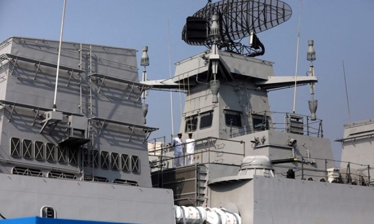 الهند تنشر 3 سفن مزودة بصواريخ موجهة بعد هجوم قبالة سواحلها