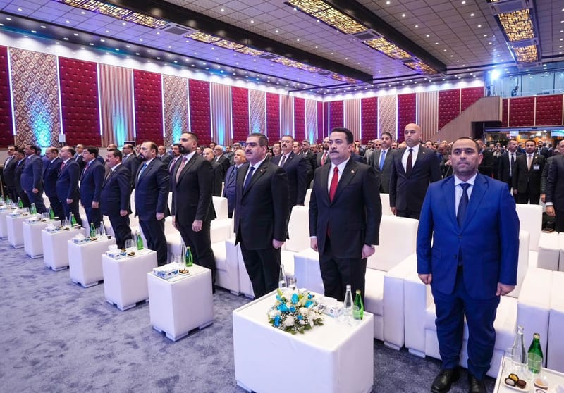 رئيس الوزراء: ماضون بكل ثقة في تنفيذ مشروع طريق التنمية