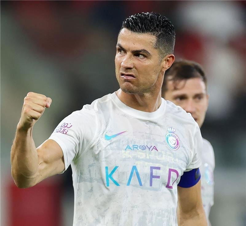 رونالدو: الدوري السعودي أفضل من الفرنسي.. وأستمتع بمان سيتي