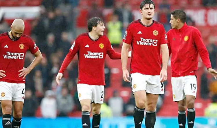 اليونايتد يتطلع لحماية أحد نجومه بتجديد عقده