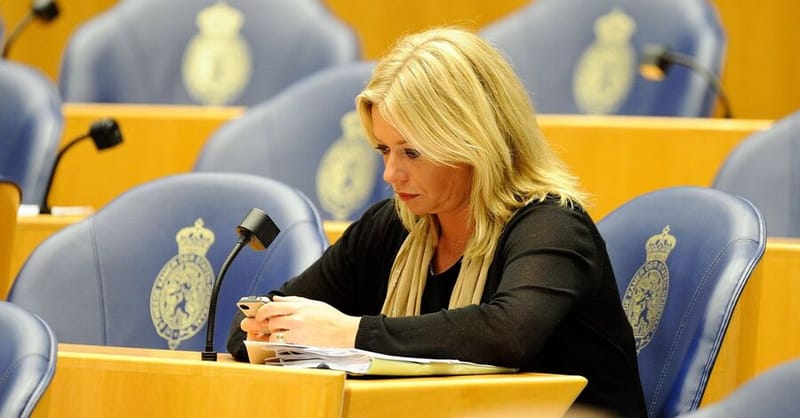 بعثة الأمم المتحدة بالعراق تصدر توضيحاً بشأن مغادرة بلاسخارت البلاد