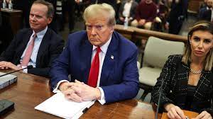 تغريم ترامب 355 مليون دولار لإدانته في قضية احتيال مرفوعة ضده في نيويورك