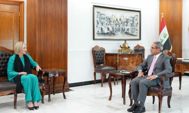 زيدان يستقبل بلاسخارت بمناسبة انتهاء مهام عملها في العراق