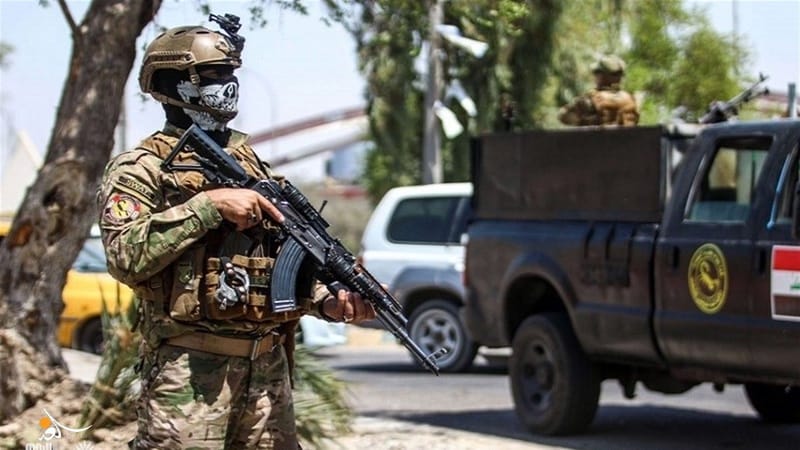 الاطاحة بـ 5 مطلوبين وضبط اسلحة غير مرخصة في صلاح الدين