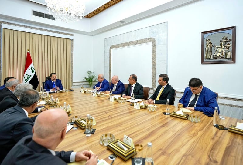 رئيس مجلس الوزراء السيد محمد شياع السوداني يوجه بإعداد حزمة جديدة لدعم المشاريع الصناعية، والتشجيع على الصناعات المساهمة في الإعمار والتنمية