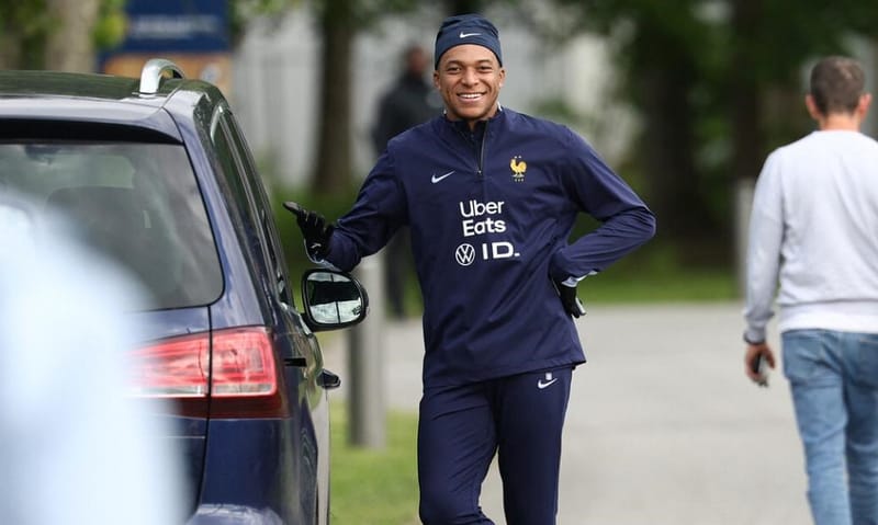 استثناء تاريخي من ريال مدريد لمبابي