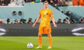 رسمياً.. استبعاد دي يونج من قائمة هولندا لليورو