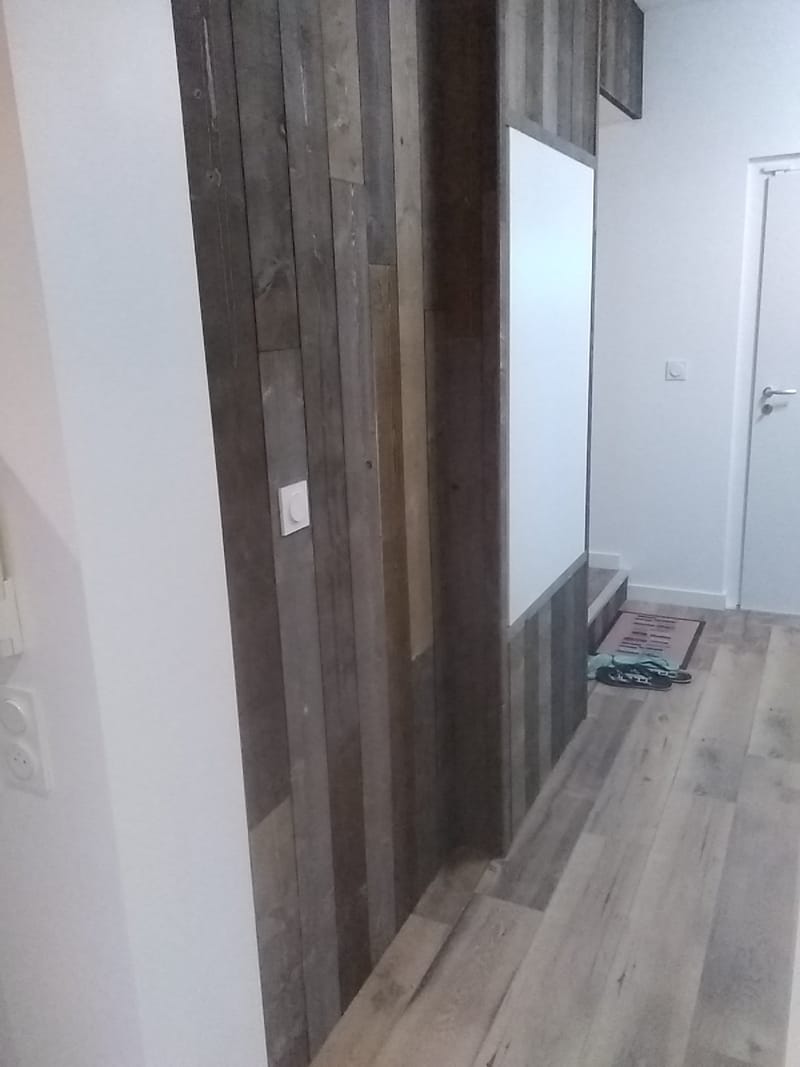 Parquet, penderie, placard et meuble à chaussures