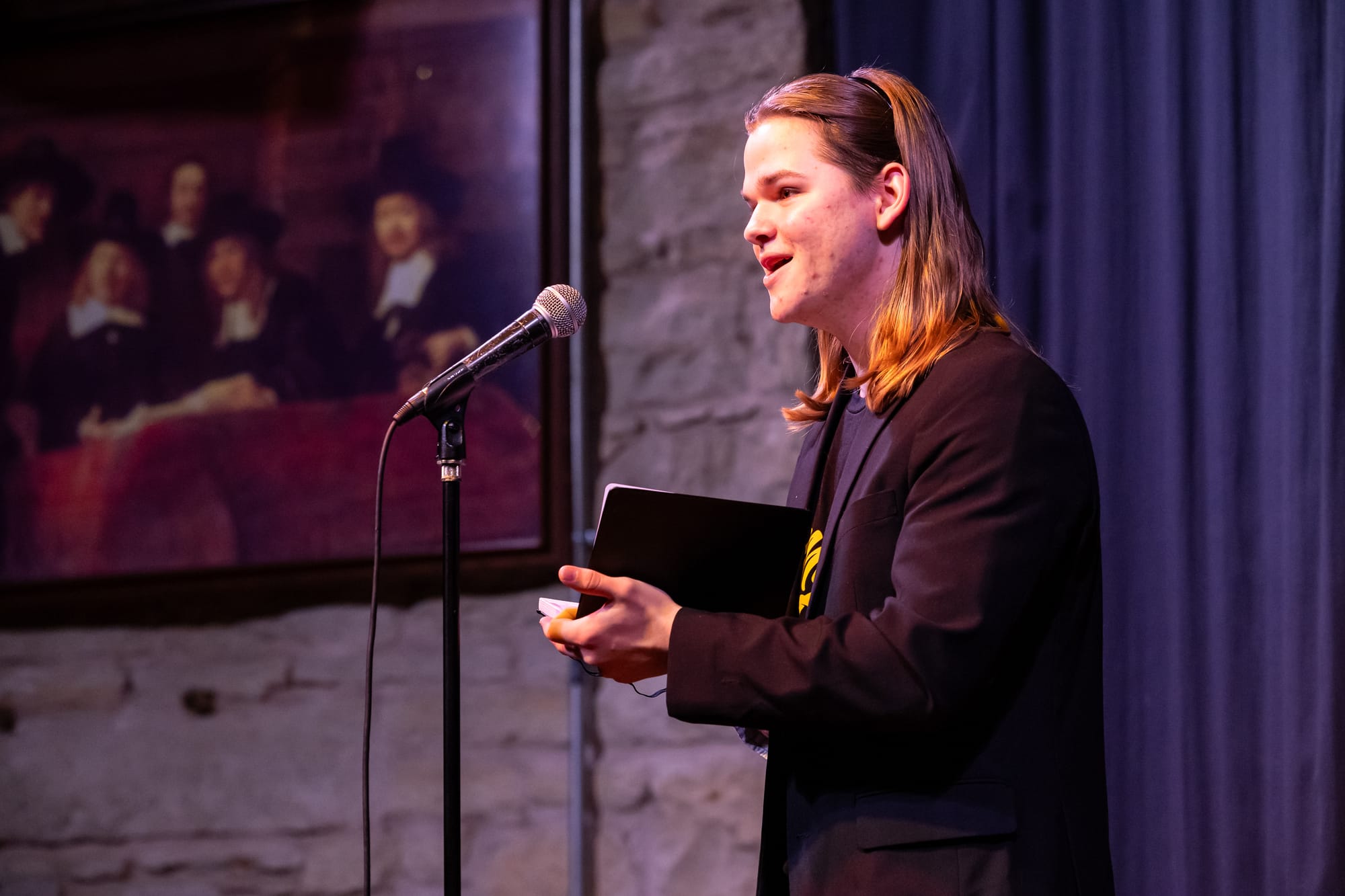 Two Brothers Roundhouse Stand-Up