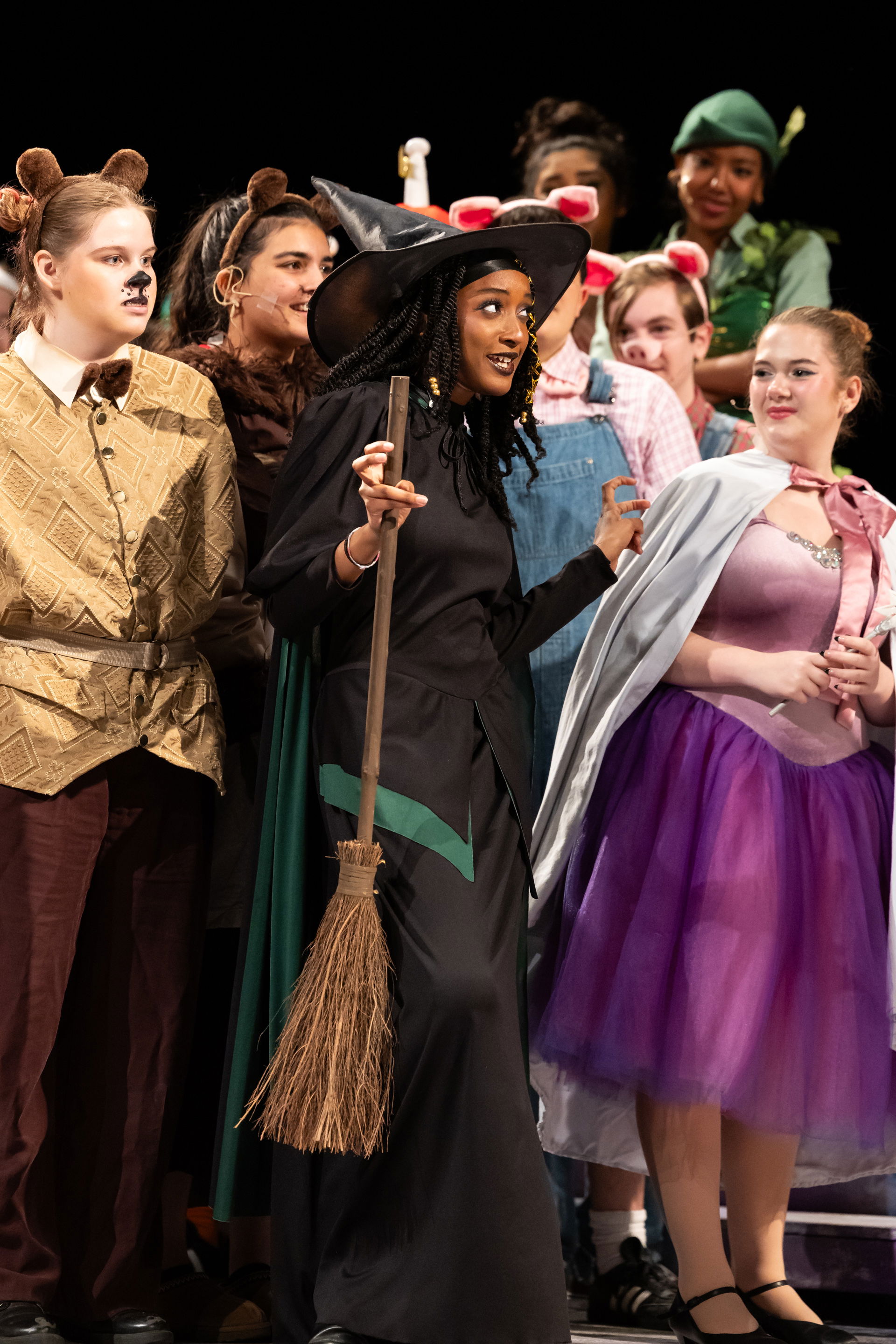 Spring 2024 - Closing Cast