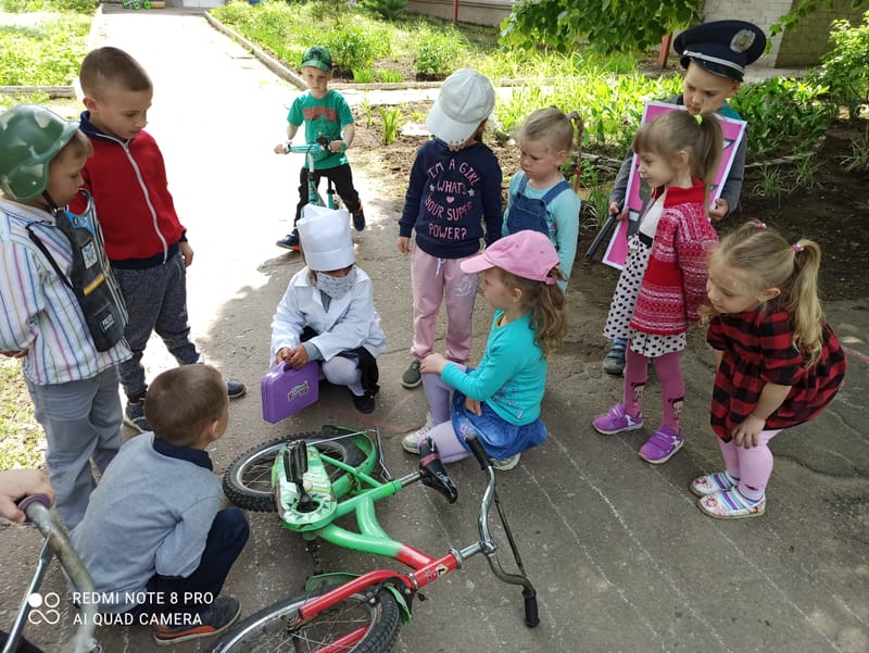 Про безпеку дбати вчаться дошкільнята!