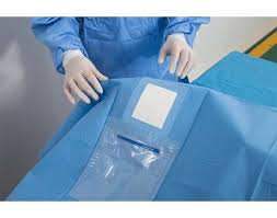 CHAMP  OPHTALMIQUE TROUE AVEC POCHE DE RECEUIL