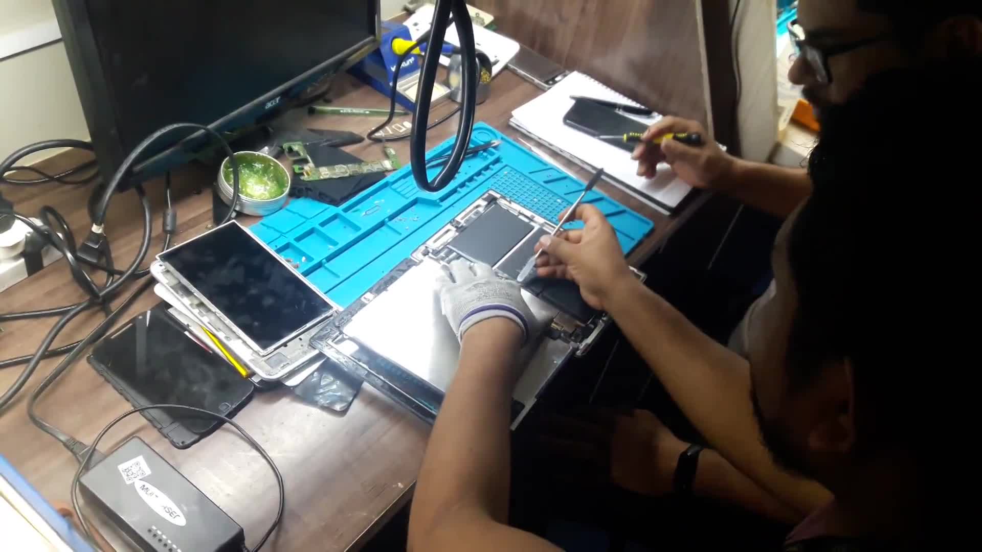 VIDEOS DE ALGUMAS DAS AULAS DE MANUTENÇÃO EM PLACAS DE IPHONE