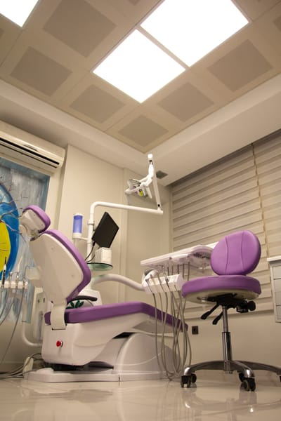 Alternative Therapies and Treatments at a Pain Control Clinic