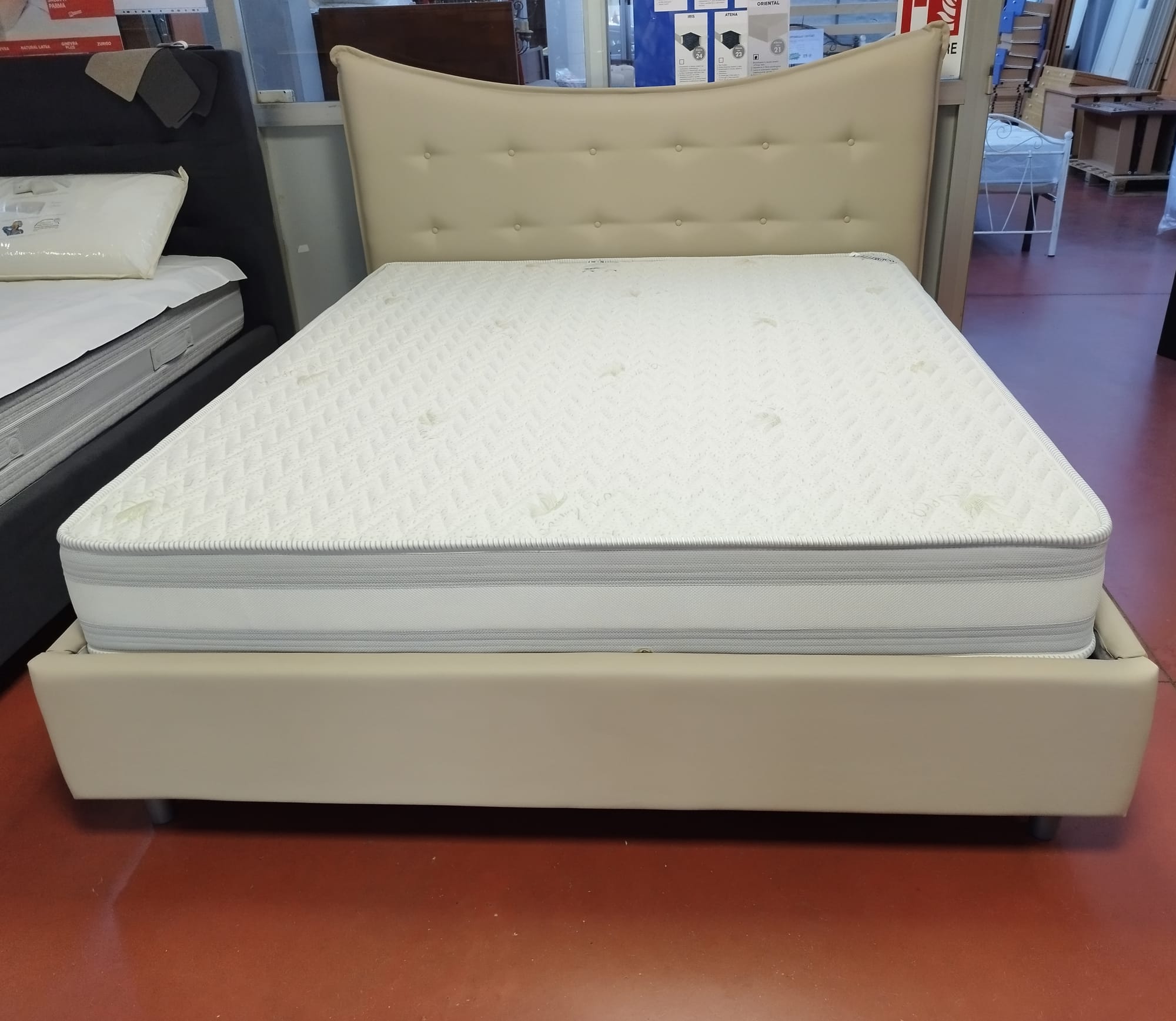 LETTO CONTENITORE MODELLO ONDA