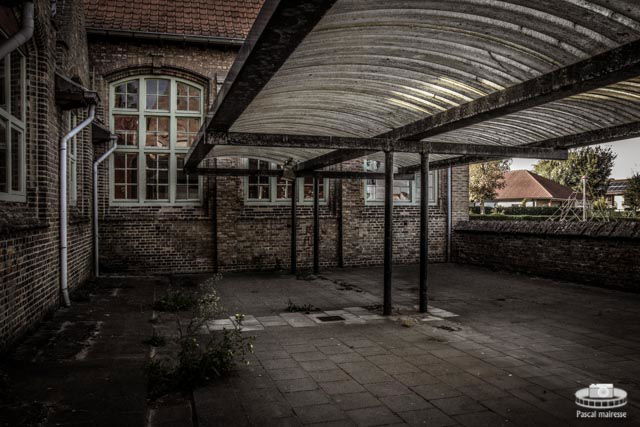 schooltje in westende