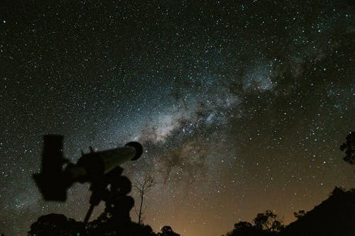 Science and Spirituality : Stargazing, Dark Matter, Alchemy and Evolution