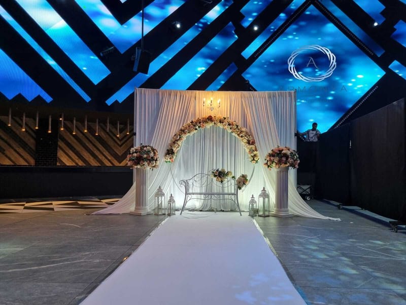 כסא כלה דגם חישוק 1400-1900 ש"ח 