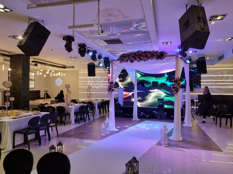 חופה קלאסית מעוצבת