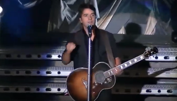 Luis Fonsi presentación Argentina 2012