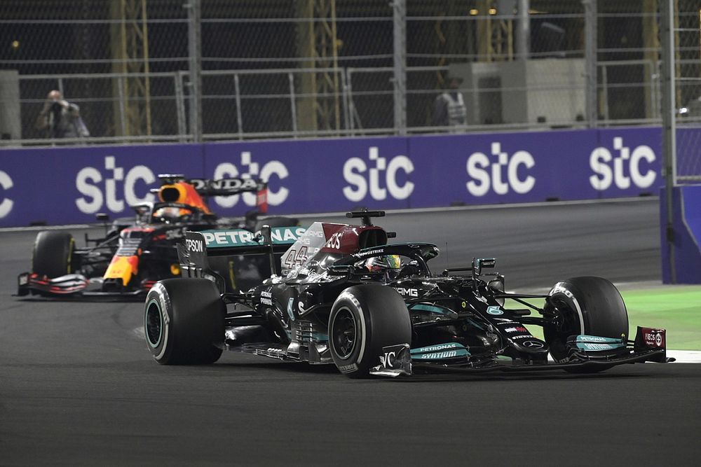 Hamilton Wins Highly Controversial Inaugural Saudi Arabian GP