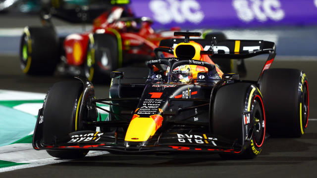 Verstappen Makes Late Pass On Leclerc For Saudi Win