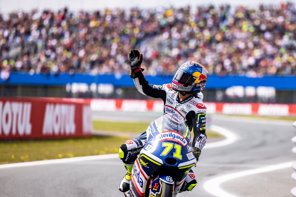 Sasaki Takes First Moto3 Win As Fernández Goes Level With Moto2 Lead In Assen