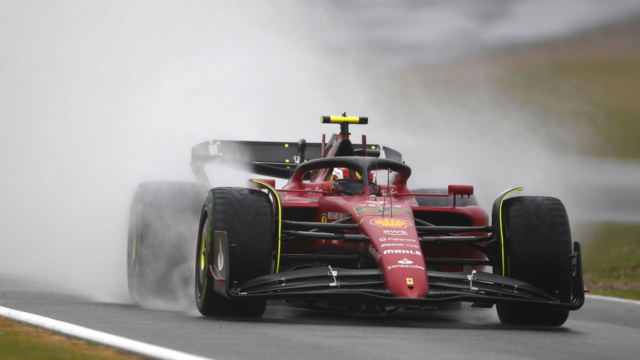 Sainz Takes Wet Maiden F1 Pole At Silverstone