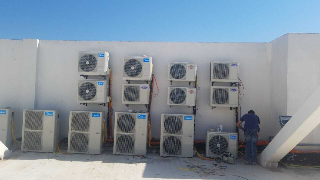 Instalación de equipos Cassette, Piso/Techo y Pared