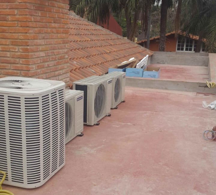 Instalación de equipos de AA Tipo Split- Modelo Piso/Techo