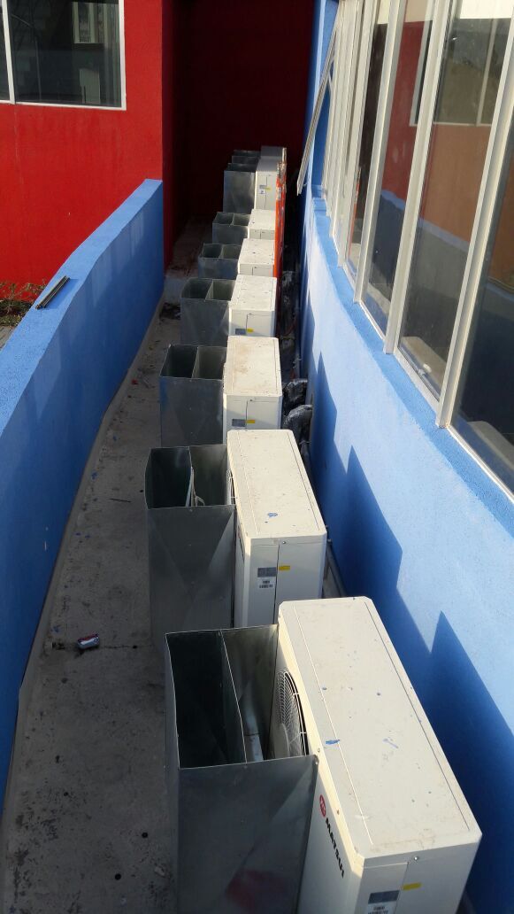 Instalación de equipos Cassette, Piso/Techo y Pared