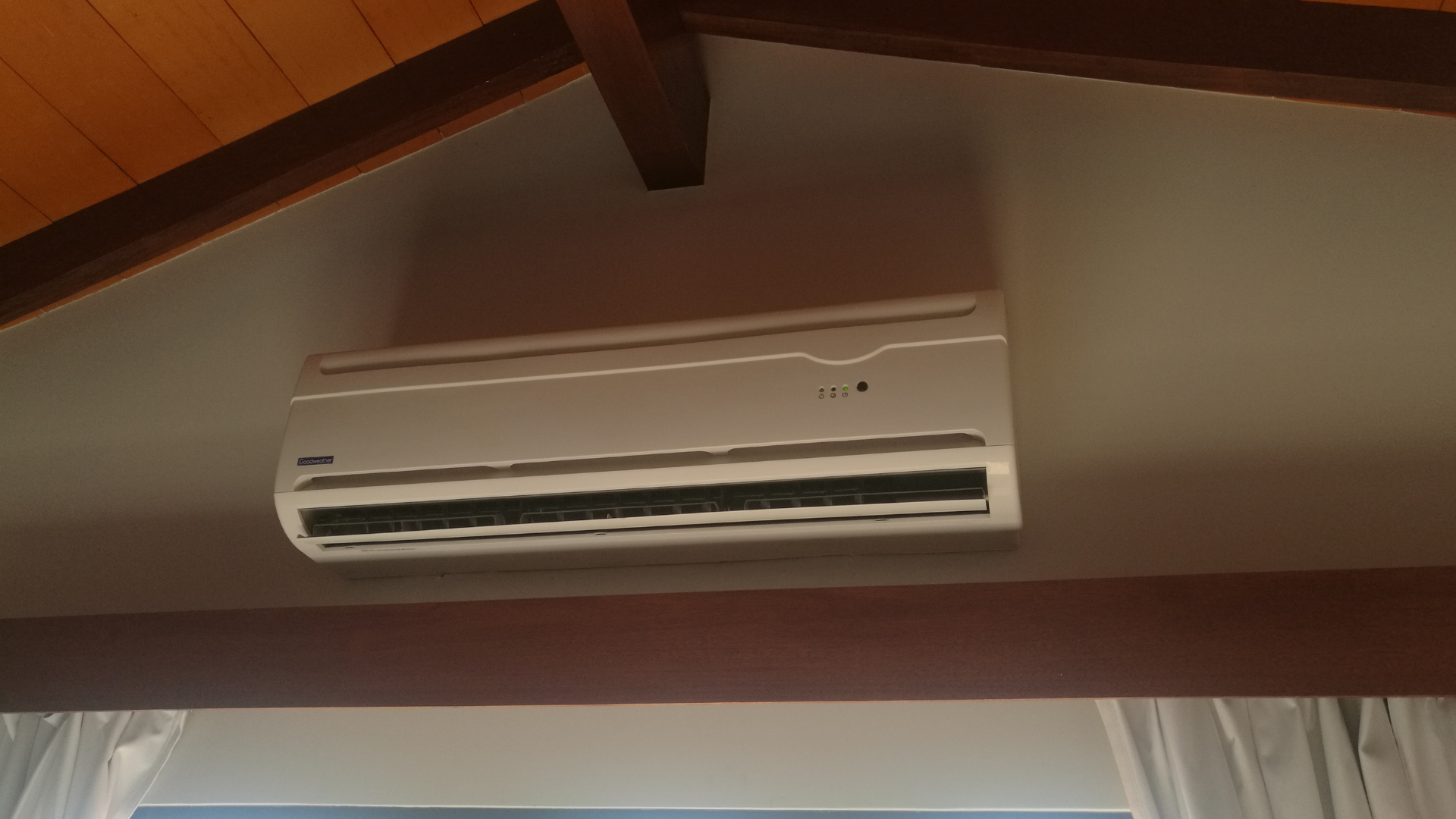 Instalación de equipos de AA Tipo Split- Modelo Pared