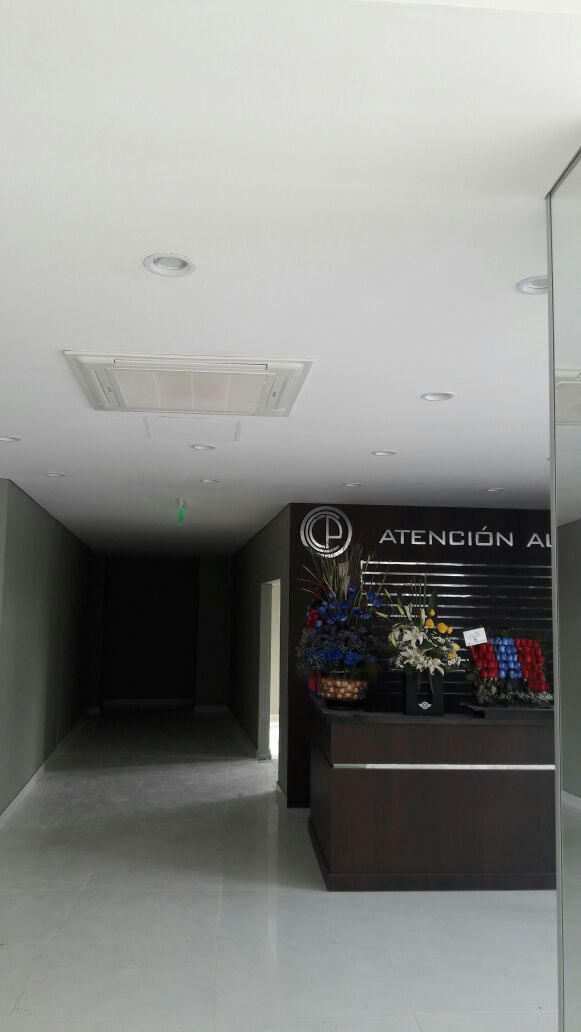 Instalación de equipos Cassette, Piso/Techo y Pared