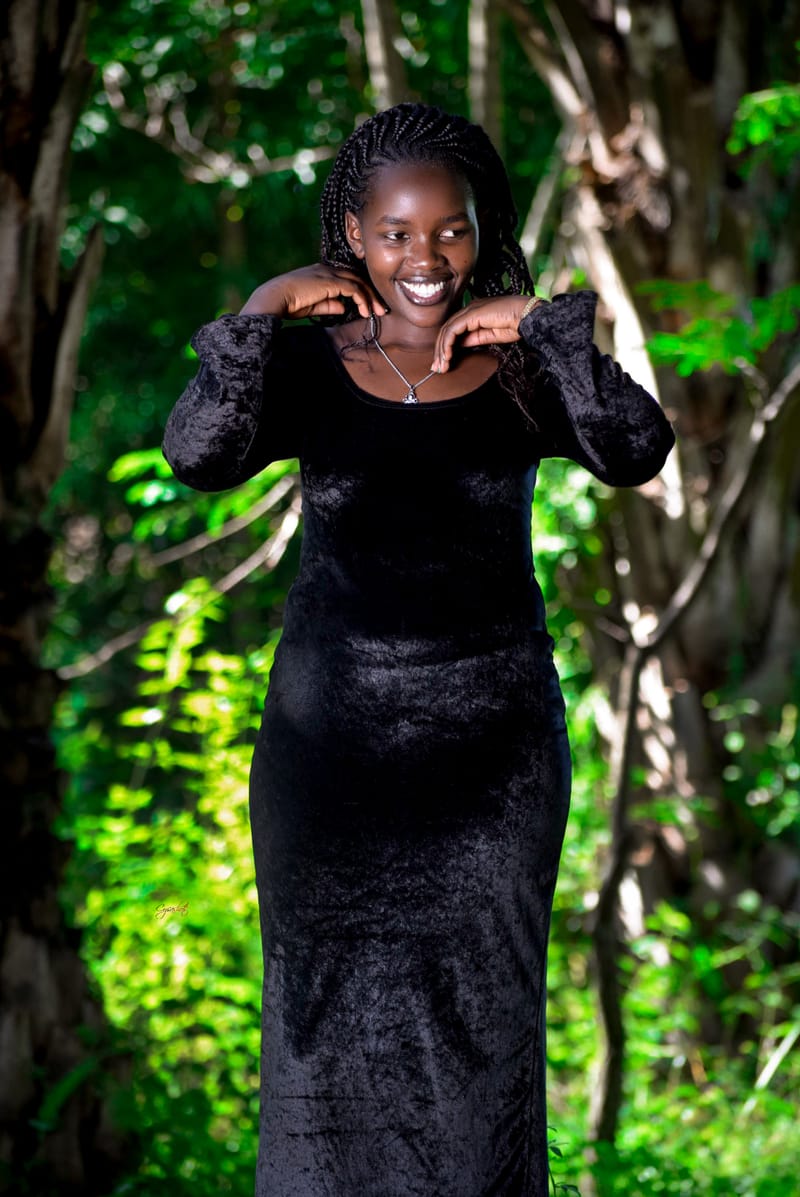 PHOTOSHOOT
