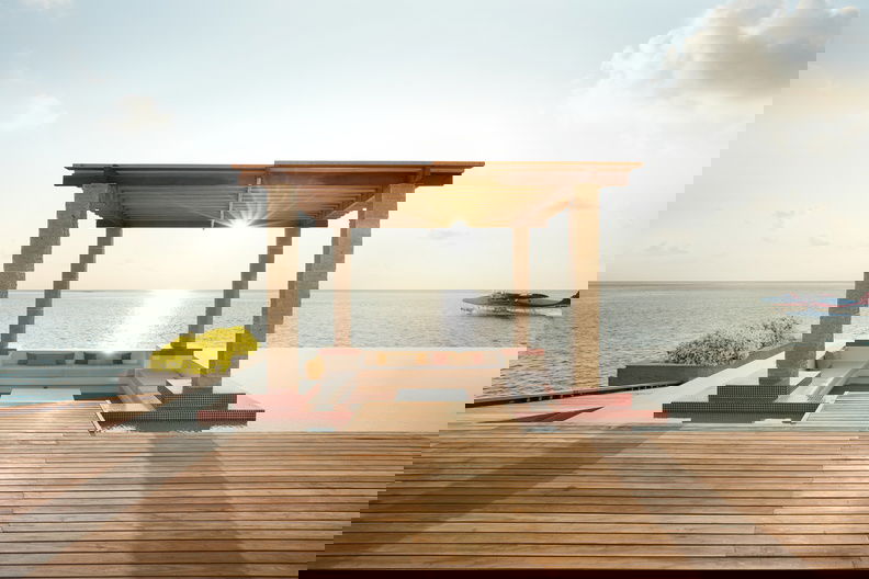 LUX* OVERWATER RETREAT