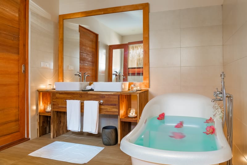 Water Villa with Pool - SQM 85