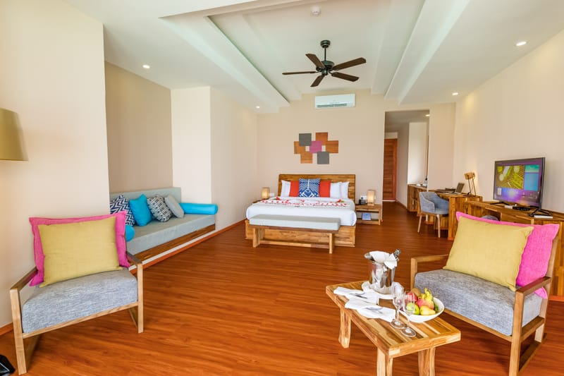 Water Villa with Pool - SQM 85