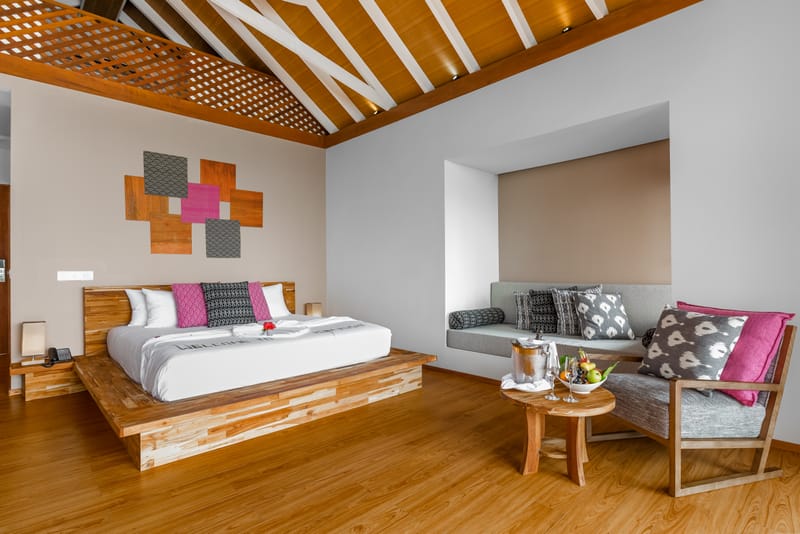 Beach Villa with Pool - SQM: 102