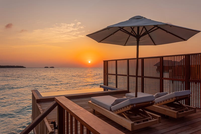 GRAND WATER VILLA WITH POOL