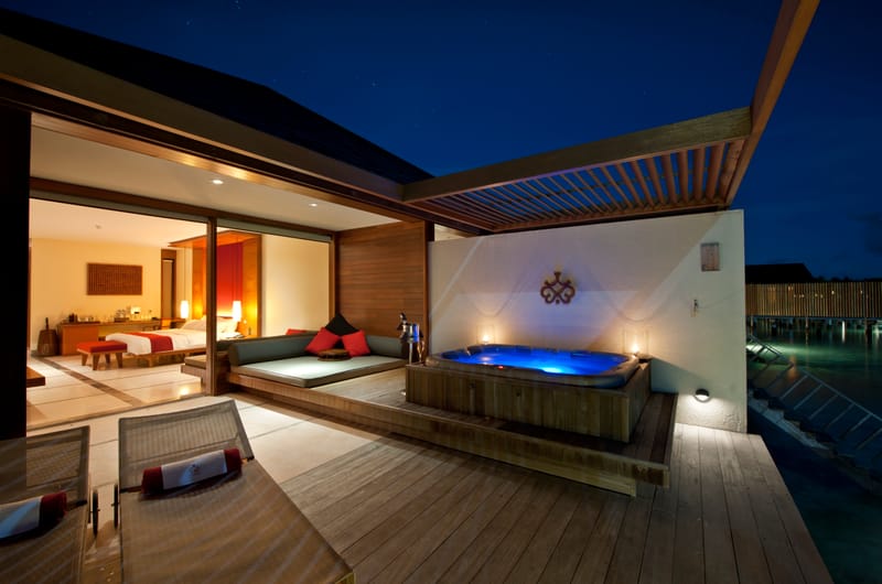 JACUZZI WATER VILLA - 86sqm