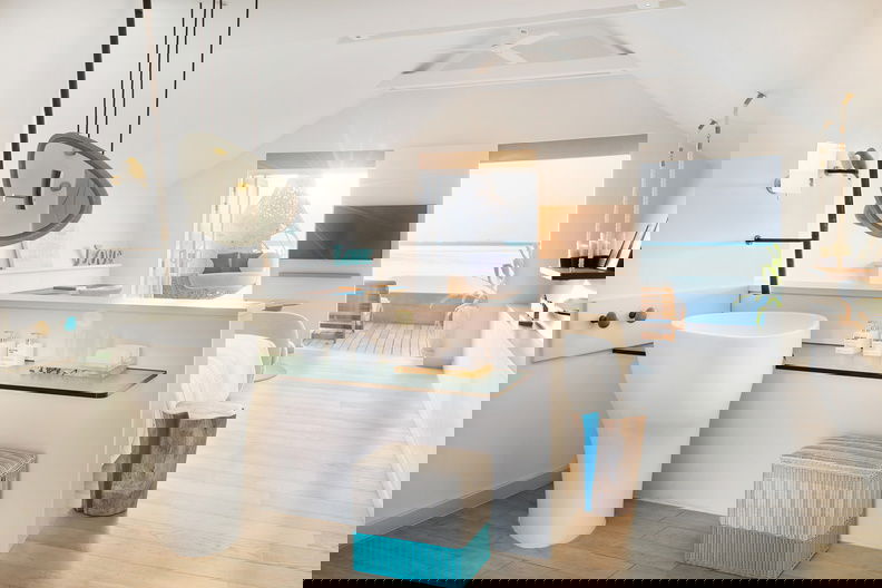 ROMANTIC POOL WATER VILLA - 110m²